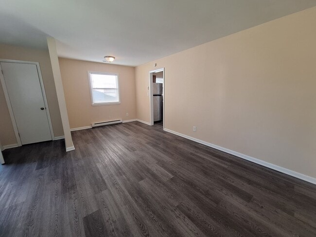 Photo - 704 Old Buckroe Rd House