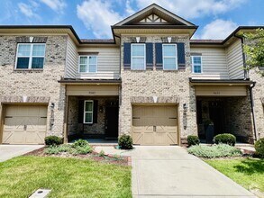 Building Photo - 9647 Camberley Ave NW