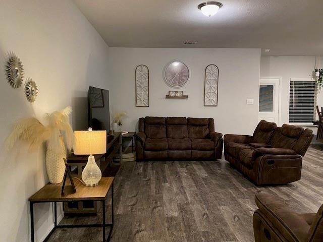 Foto del edificio - 9748 Willow Branch Way
