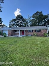 Building Photo - 502 Dale Ct