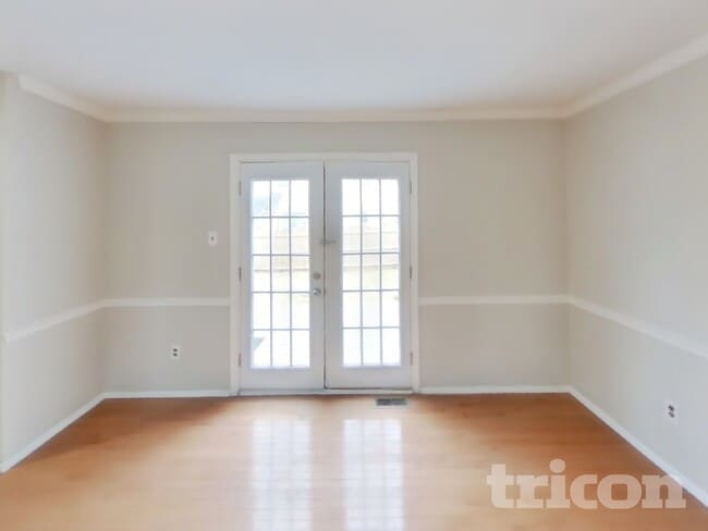 Building Photo - 275 Zieglerville Rd