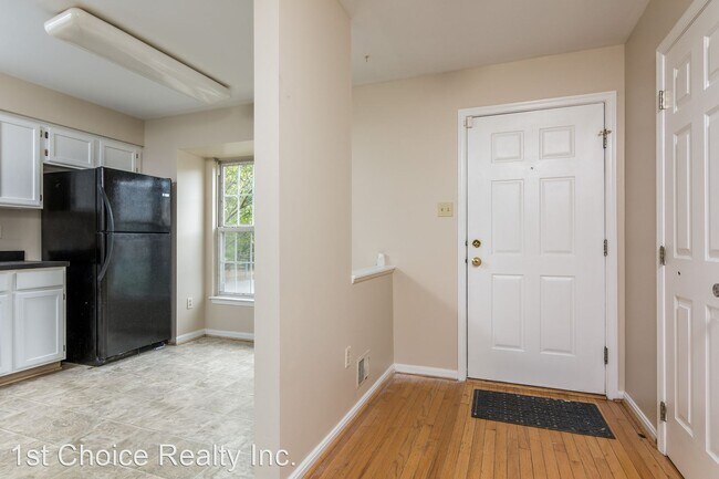 Building Photo - 3 br, 2.5 bath House - 7901 Thrush Meadow ...