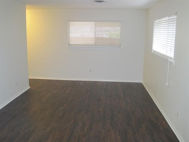 Building Photo - 6545 Ascot Ln