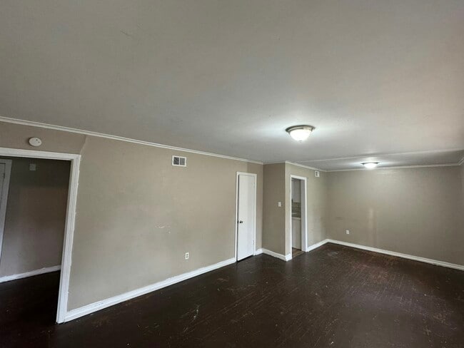 Photo - 5234 Nantucket Dr House