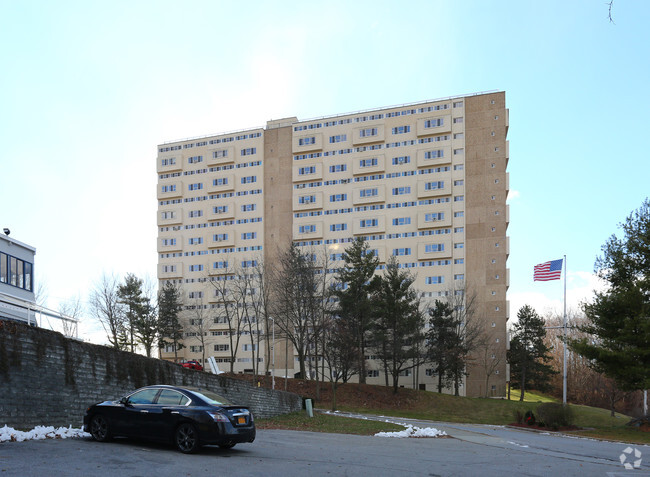 Building Photo - Rip Van Winkle House Apartments