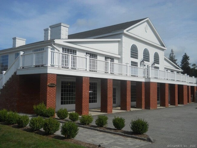 Building Photo - 3 Banner Rd