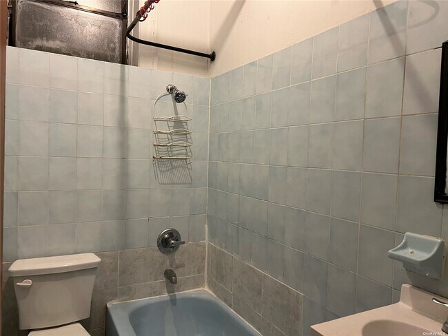 Building Photo - 31-04 32nd St