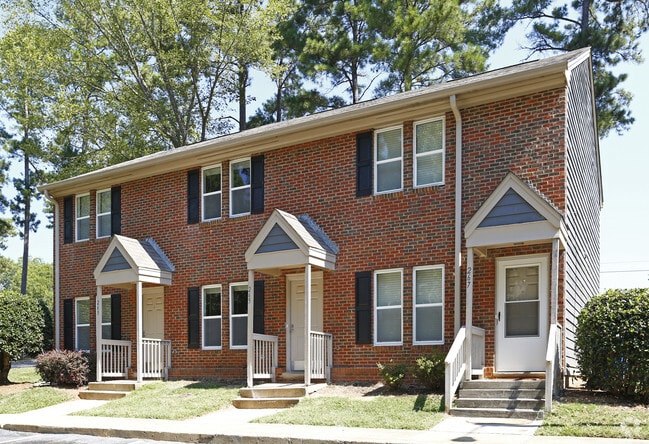 Building Photo - Forest Edge Townhomes