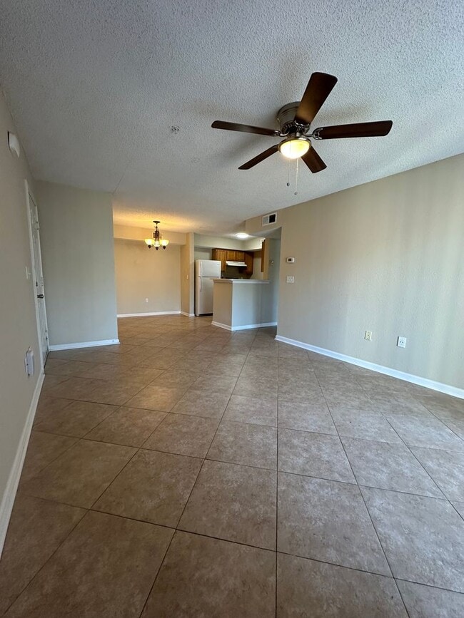 Building Photo - Perfect 2 bed/ 2bath located in Destin