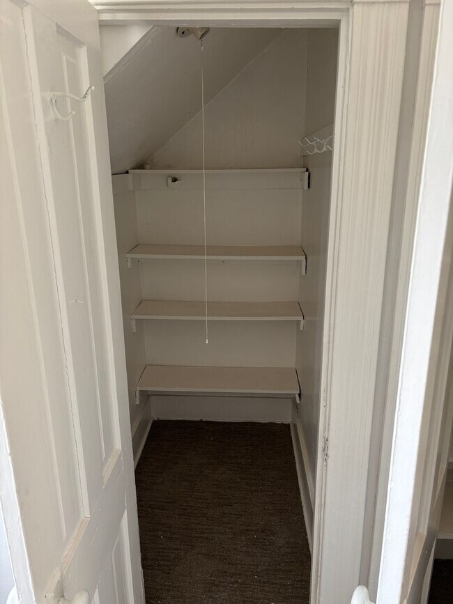 Foto del edificio - Coming Soon!