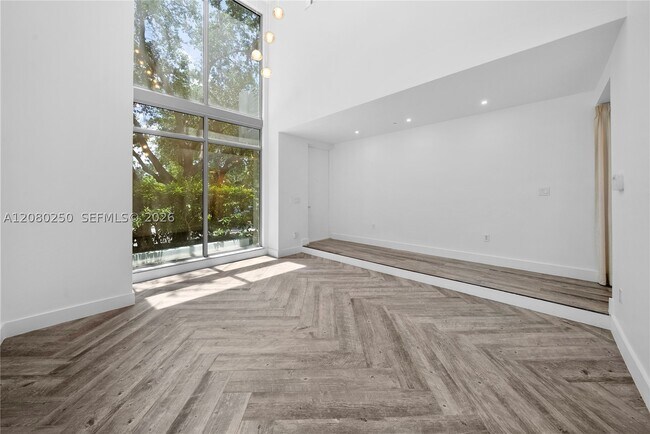 Foto del edificio - 179 N Shore Dr