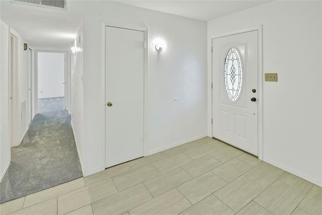 Foto del edificio - 1306 Clearview Dr