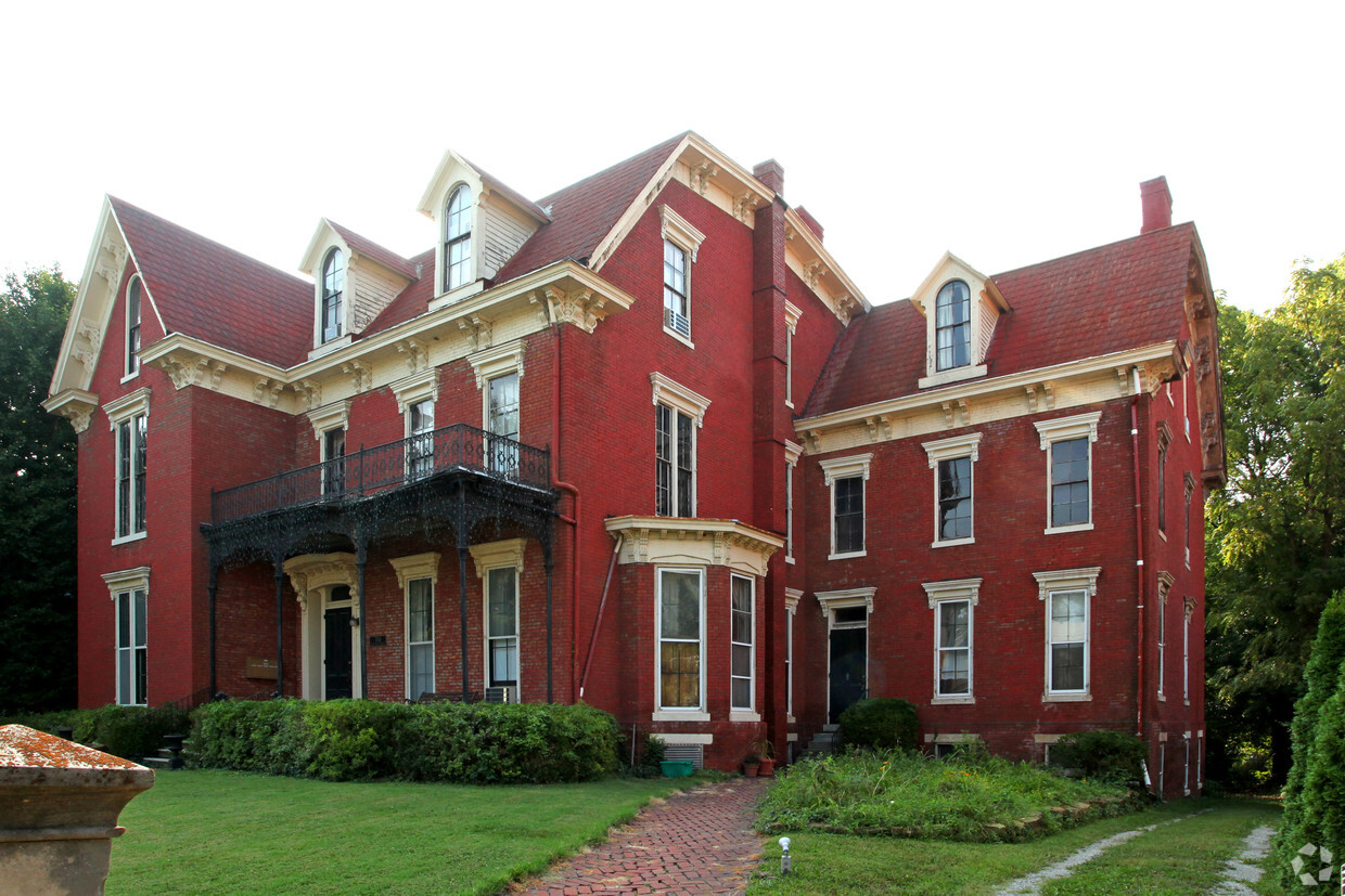 Primary Photo - Culbertson Widow's Home