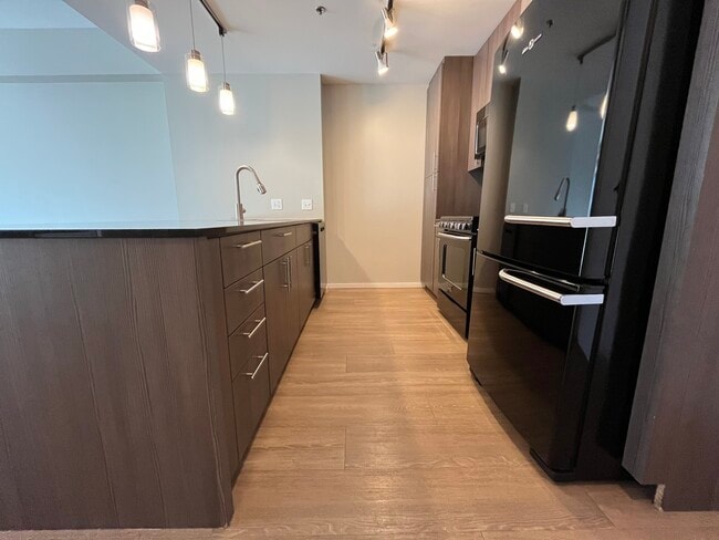 Foto del edificio - 211 W Scott St