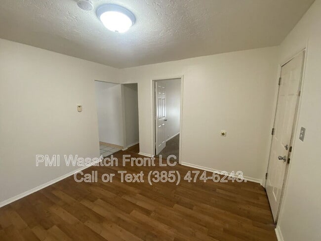 Building Photo - 750 E 300 N