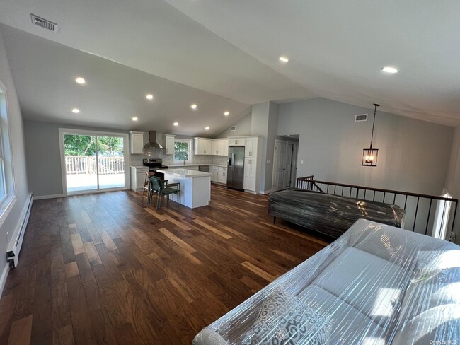 Building Photo - 32 Malvern Ln
