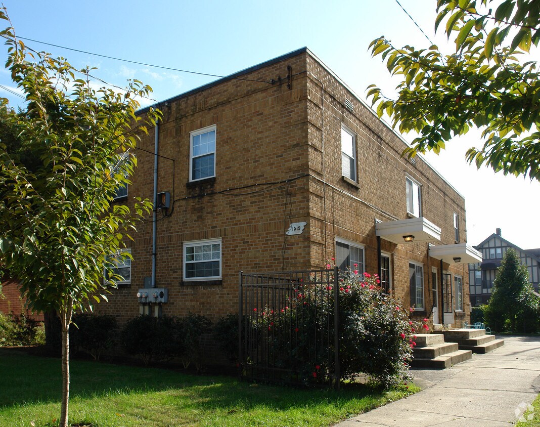 Building Photo - 1517-1519 Lee St