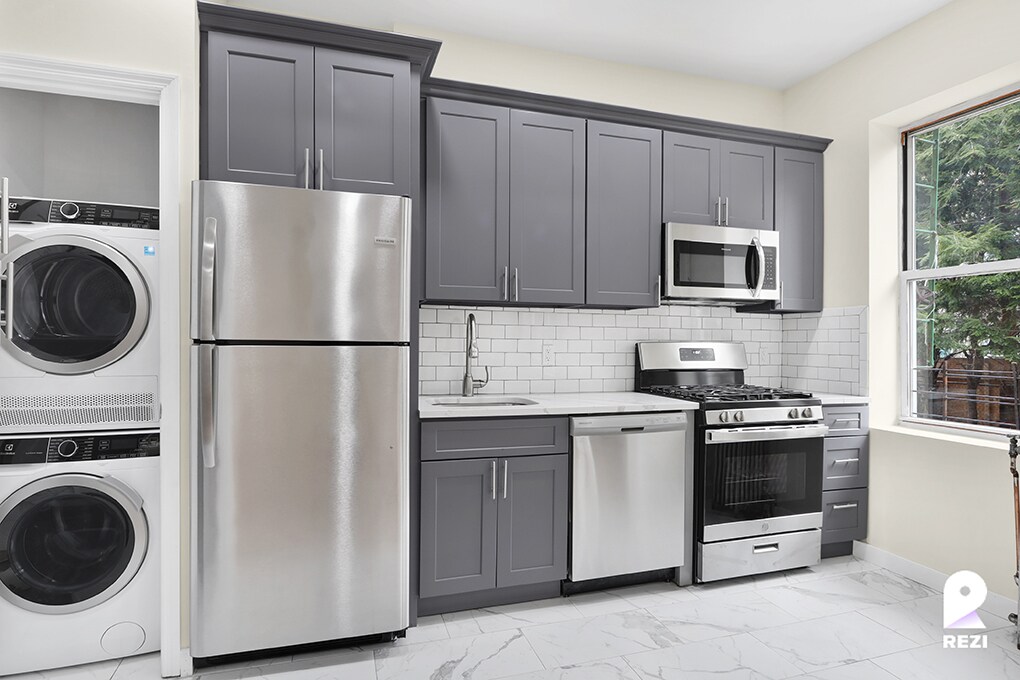 Foto principal - 1525 Greene Ave