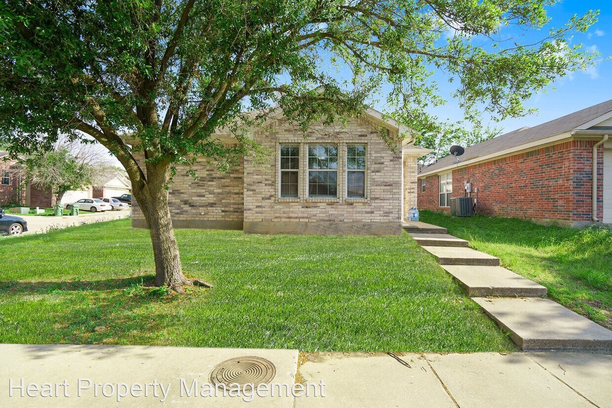 Primary Photo - 3 br, 2 bath House - 3038 Casa Bella Dr