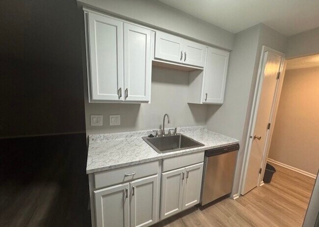 Foto del edificio - 4360 Inner Circle Dr