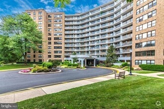 Building Photo - 1600 Hagys Ford Rd