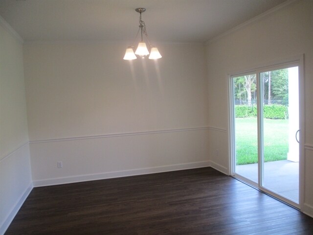 Building Photo - 814 Rocking Chair Ln