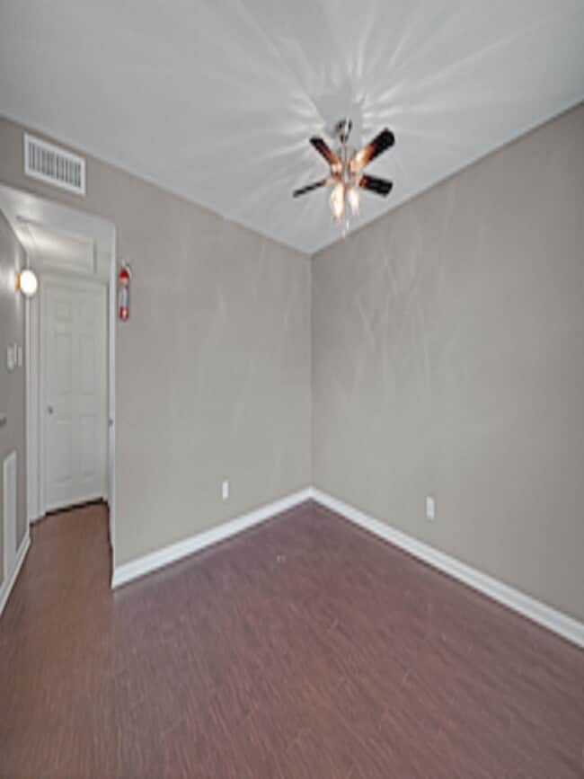 Building Photo - 3031 Sumpter St