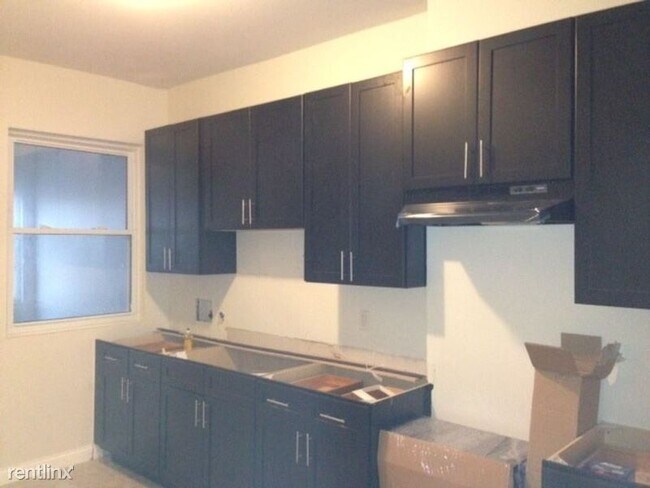 Building Photo - 1 br, 1 bath Apartment - 6437 S Evans Ave