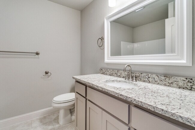 Building Photo - 1609 Aleia Cv