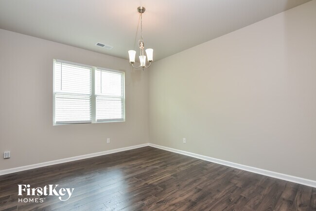 Foto del edificio - 3521 Lilly Brook Dr