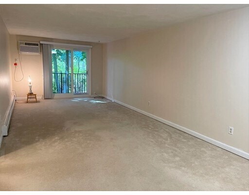 Building Photo - 9 Kenmar Dr
