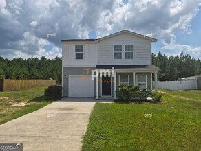 Building Photo - 712 Maddux Dr