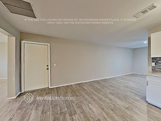 Foto del edificio - 12462 N 33rd St