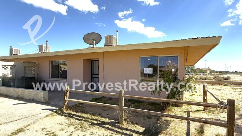 Foto principal - 21225 Wigwam Rd