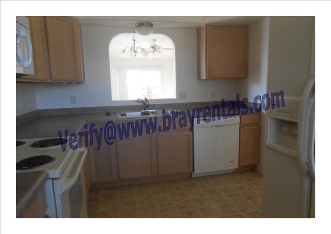 Foto del edificio - 3147 Cross Canyon Ln