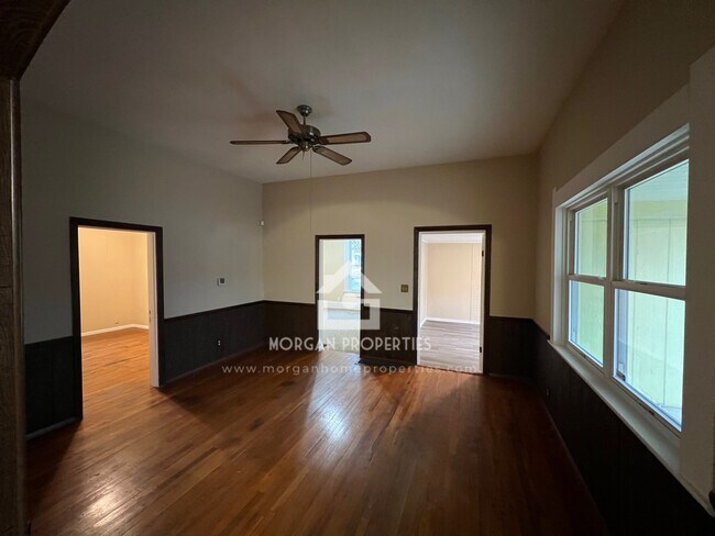 Foto del edificio - 501 Taylor St