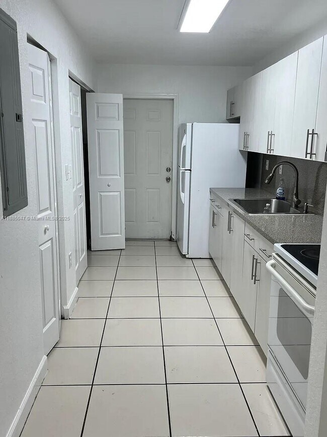 Foto del edificio - 10352 SW 181st St