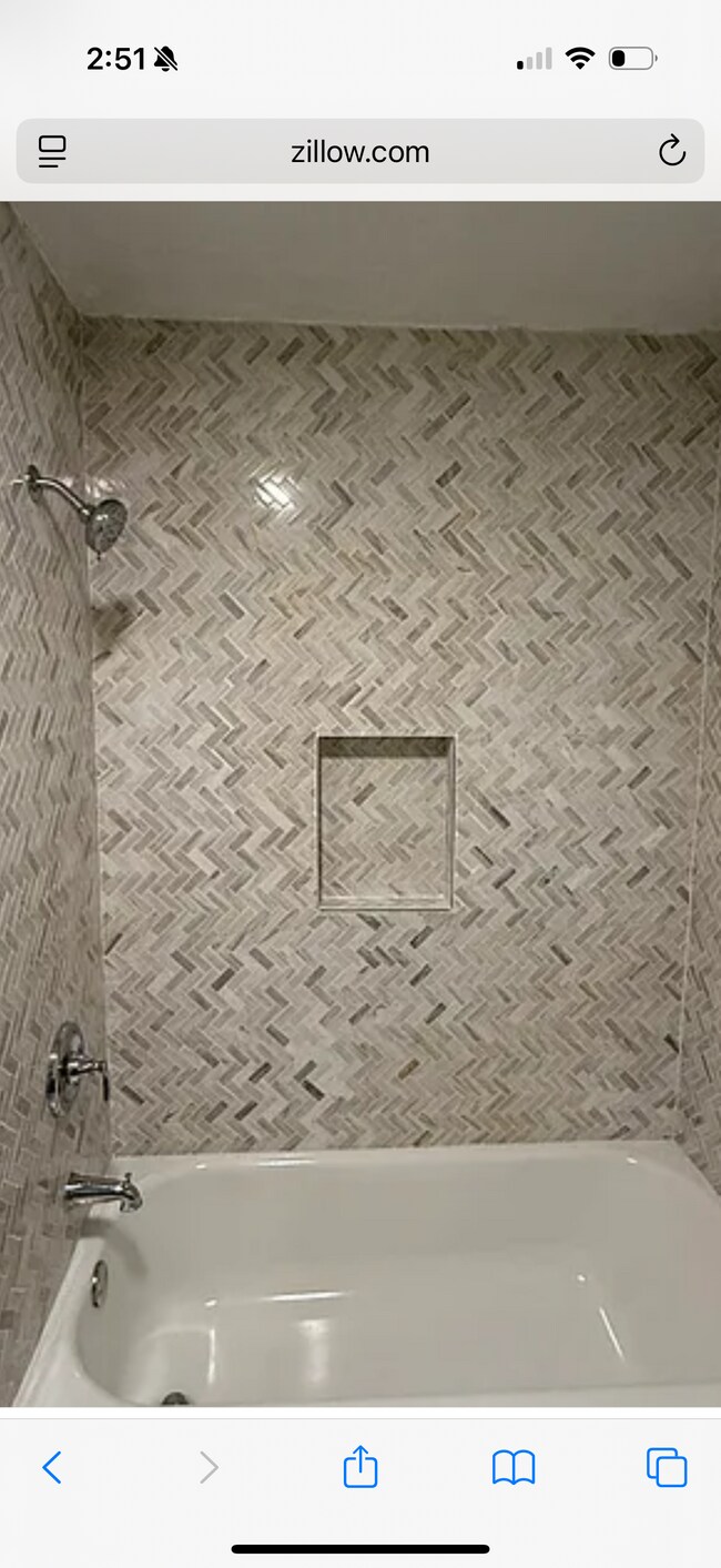 Foto del edificio - 6048 Fireside Dr