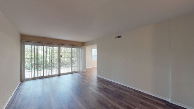 Interior Photo - Newport Village