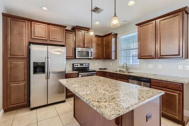 Foto del edificio - 1384 Mill Stream Ln