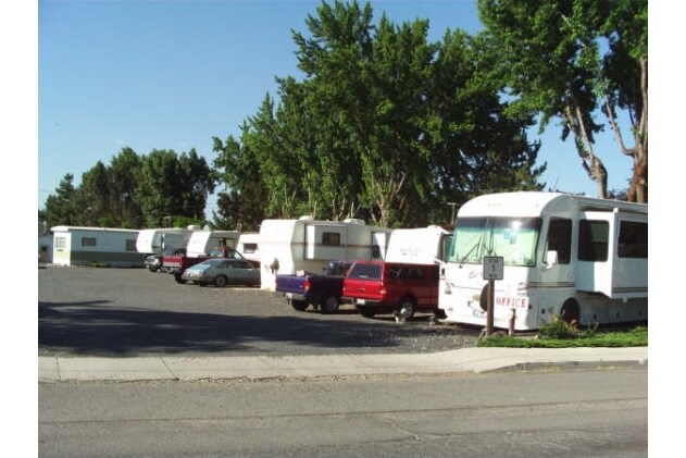 Primary Photo - Merrill Mobile Manor & RV Park