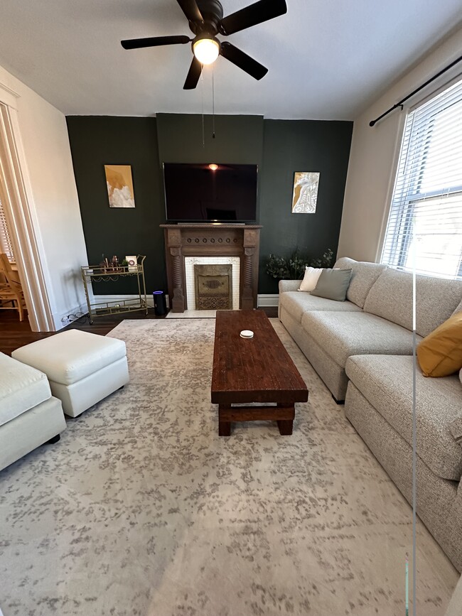 Foto del edificio - 2505 Minnesota Ave