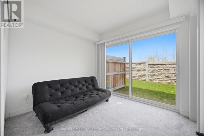 Photo du bâtiment - 1121 Cooke Blvd.