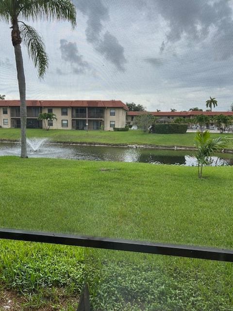 Foto del edificio - 21913 Lake Forest Cir