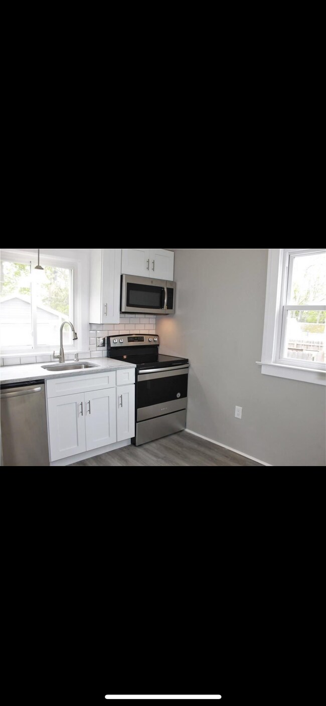 30 Brookdale Ave, Rochester, NY 14619 House Rental in Rochester, NY