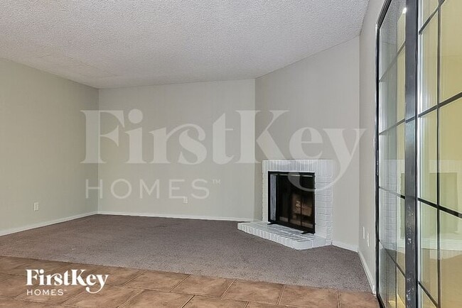 Building Photo - 1335 Clagett Ln
