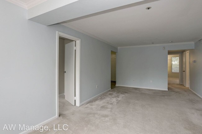 Foto del edificio - 14911 McKisson Ct