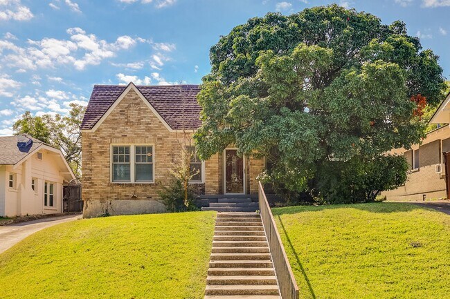 Foto del edificio - Cultural District Rental