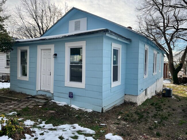 Foto del edificio - 6207 Danville Ave