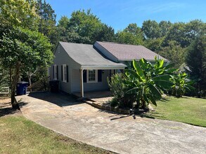 Building Photo - 2535 Marble St